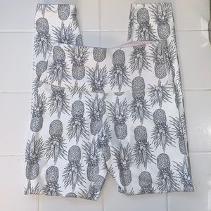 Pineapple leggings